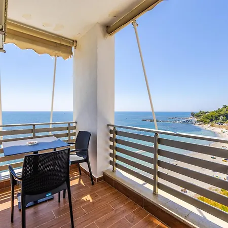 Currila Seafront By Ps Lägenhet Durrës