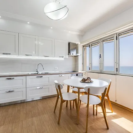 Апартаменты Currila Seafront By Ps