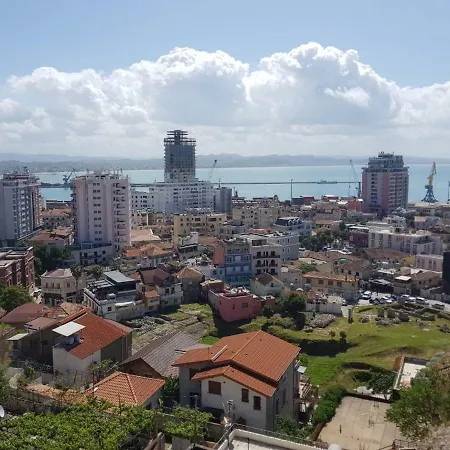 Currila Seafront By Ps Apartament Durrës