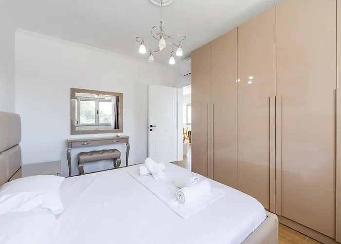 Currila Seafront By Ps Apartment *