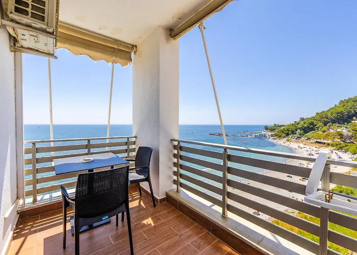 Currila Seafront By Ps Apartment Durres