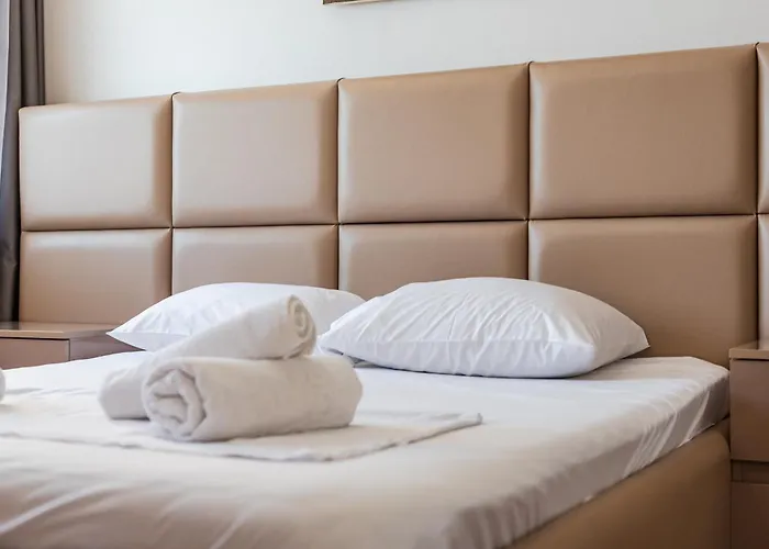 Currila Seafront By Ps